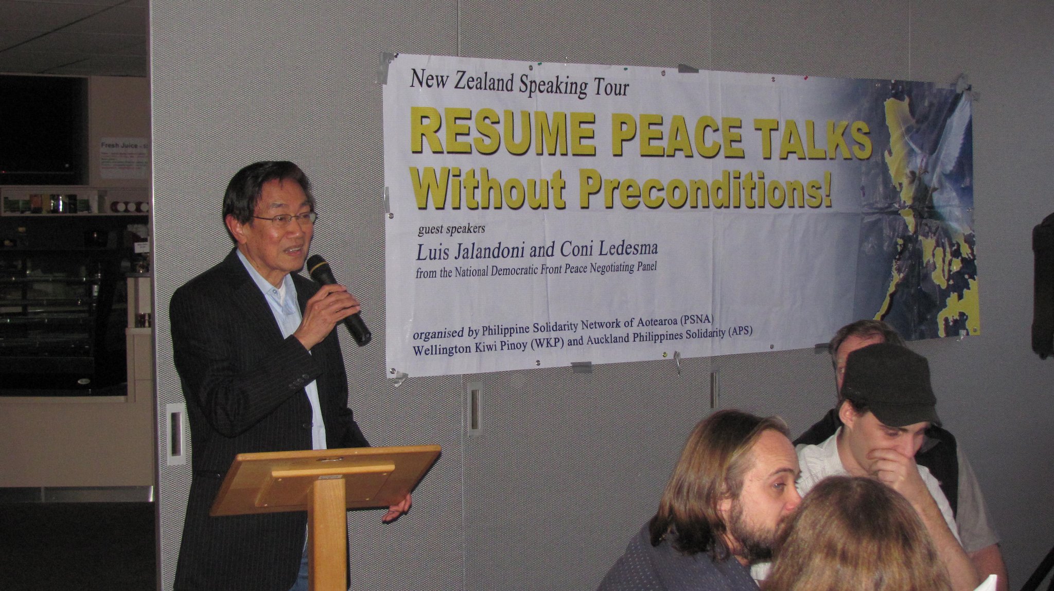 The Philippines Solidarity Network of Aotearoa (PSNA), Auckland Philippines Solidarity (APS) and Migrante Aotearoa hosted Luis Jalandoni and Coni Ledesma in the peace speaking tour “Justice and Liberation: The Road to Peace in the Philippines” in November 2010.